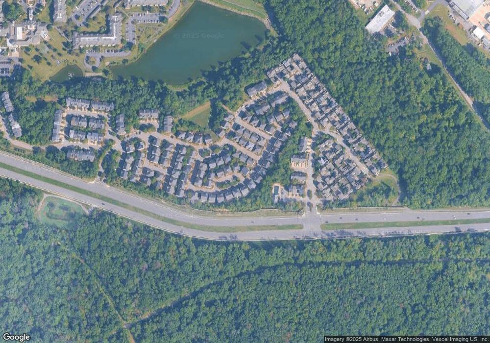 7014 Stone Inlet Dr, Fort Belvoir, VA 22060 - photo 1