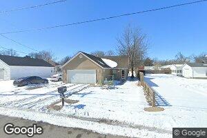 104 N 9th St, Charleston, MO 63834