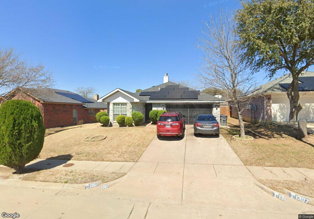 1307 Cleardale Dr, Dallas, TX 75232 - photo 1