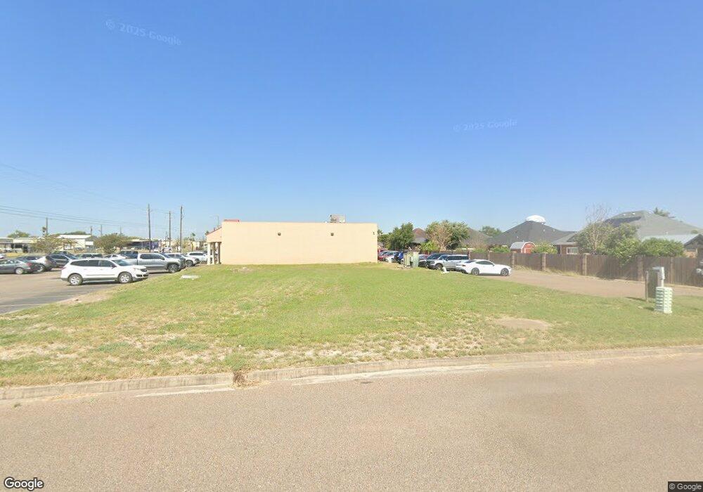 1007 E Ferguson Ave, Pharr, TX 78577 - photo 1