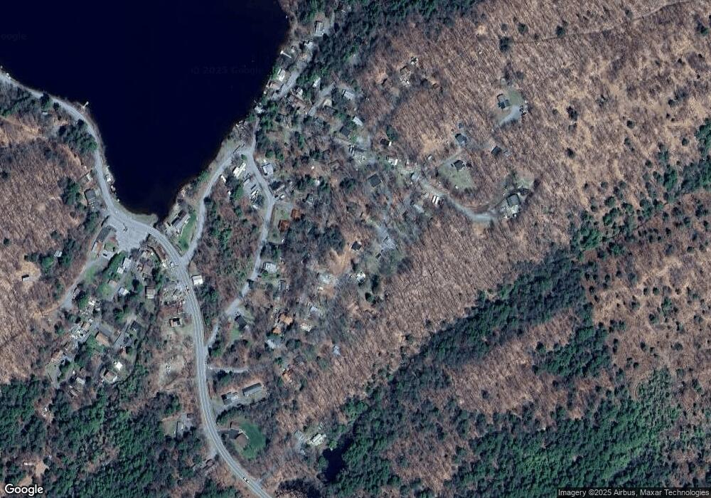 17 Hoffman Rd unit 10 Park Ave too!, Middle Grove, NY 12850 - photo 1