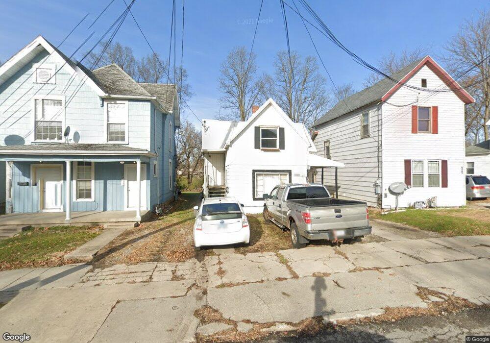 824 W Main St, Muncie, IN 47305 - photo 1