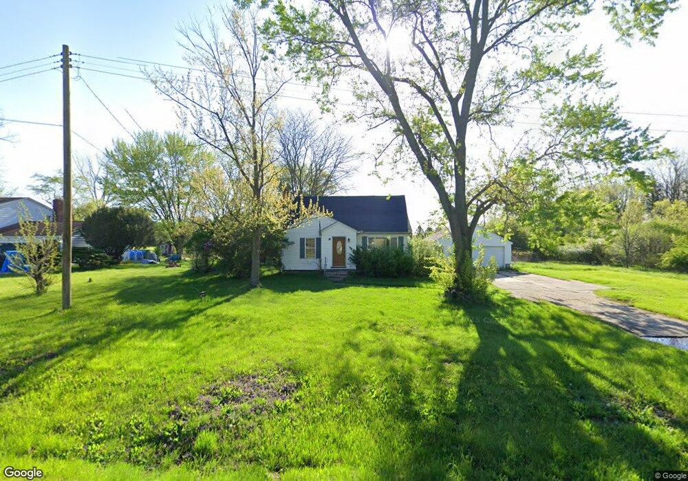 5371 Torrey Rd, Flint, MI 48507 - photo 1