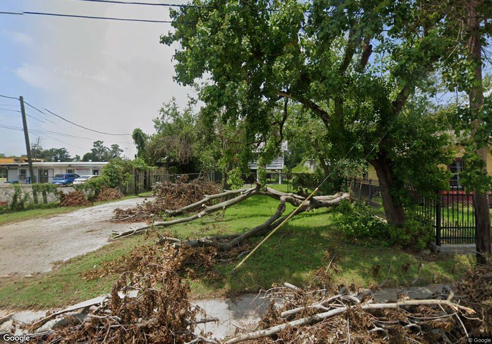 9011 Irvington Blvd, Houston, TX 77022 - photo 1