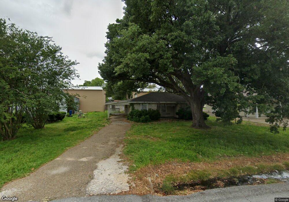 2012 Thorn Rd, Lake Charles, LA 70605 - photo 1