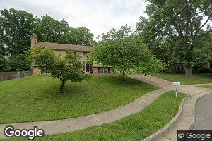 4282 Country Squire Ln, Fairfax, VA 22032