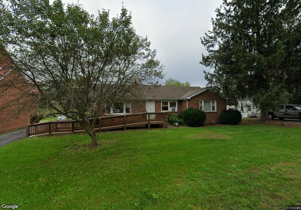 562 Bedington Rd, Martinsburg, WV 25404 - photo 1
