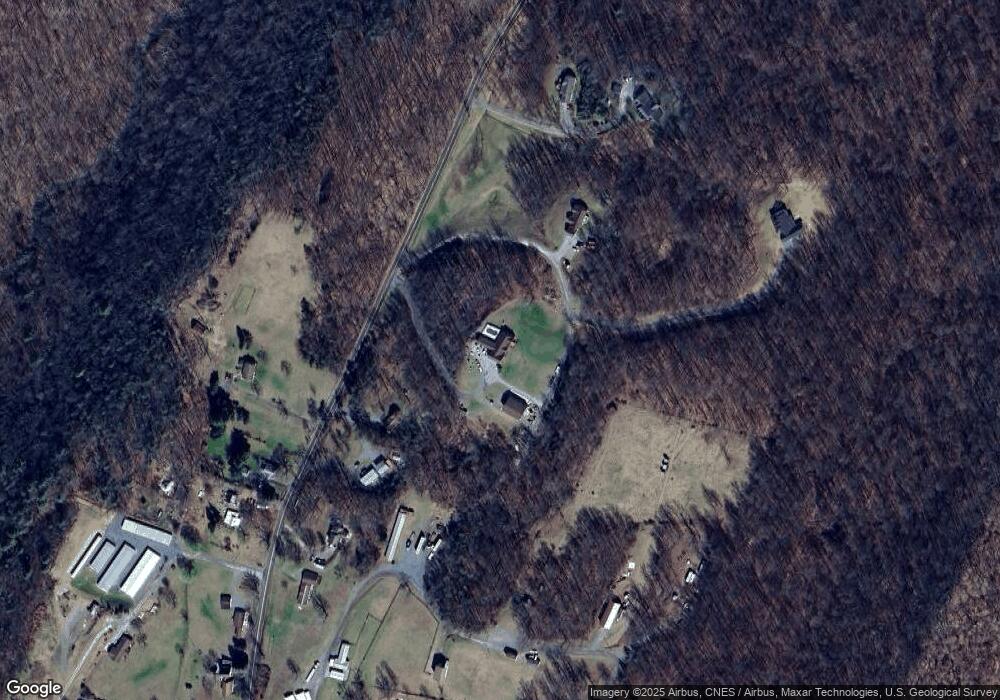 900 Sir Johns Run Rd, Berkeley Springs, WV 25411 - photo 1