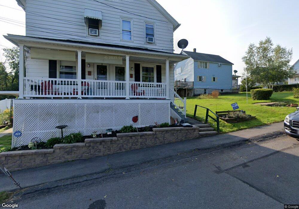 929 Parrott Ave, Scranton, PA 18504 - photo 1