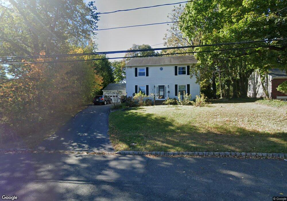 131 Farragut Rd, North Plainfield, NJ 07062 - photo 1