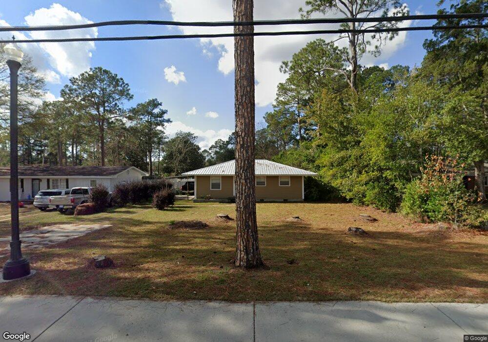 1013 N Isabella St, Sylvester, GA 31791 - photo 1