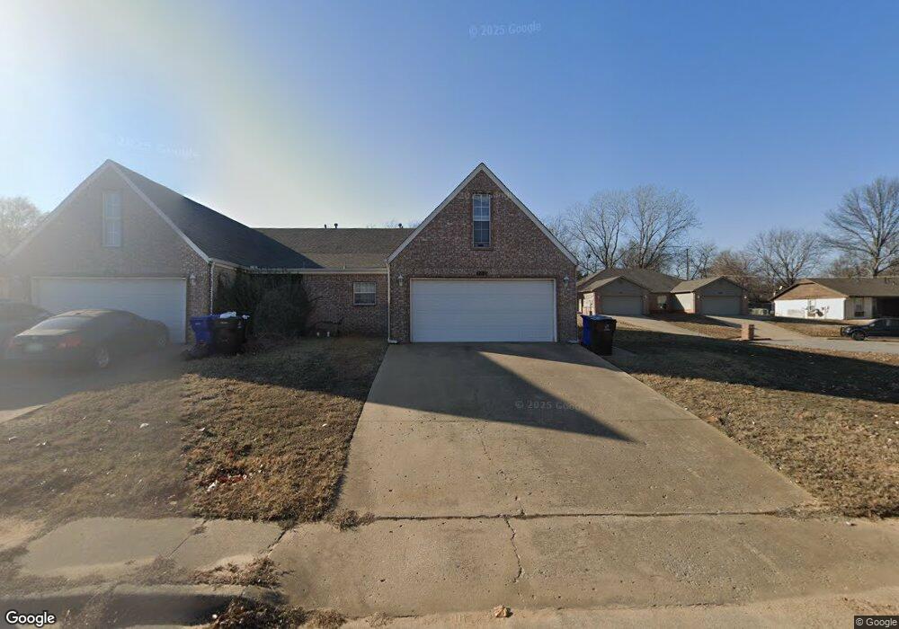 5092 S Hickory Ave, Broken Arrow, OK 74011 - photo 1
