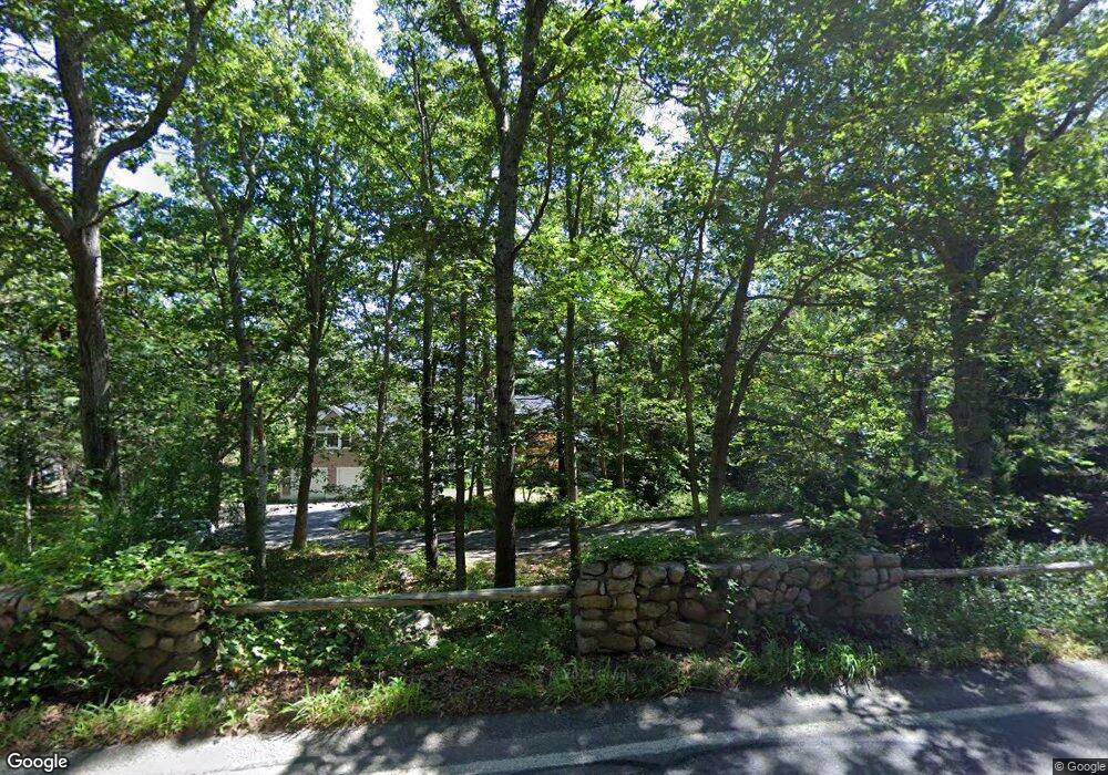 198 Oyster Pond Rd, Falmouth, MA 2543 - photo 1