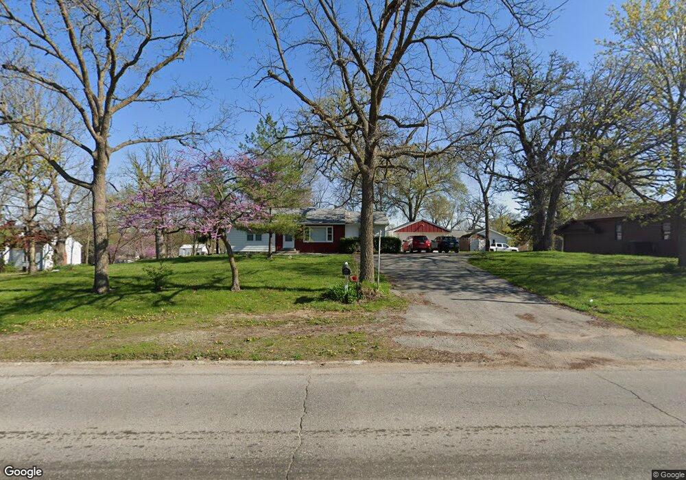 2560 1st Ave W, Newton, IA 50208 - photo 1