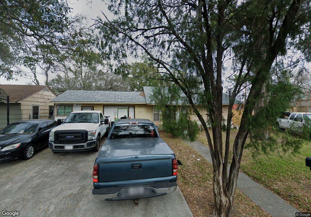 2951 Fleetwood St, Houston, TX 77093 - photo 1