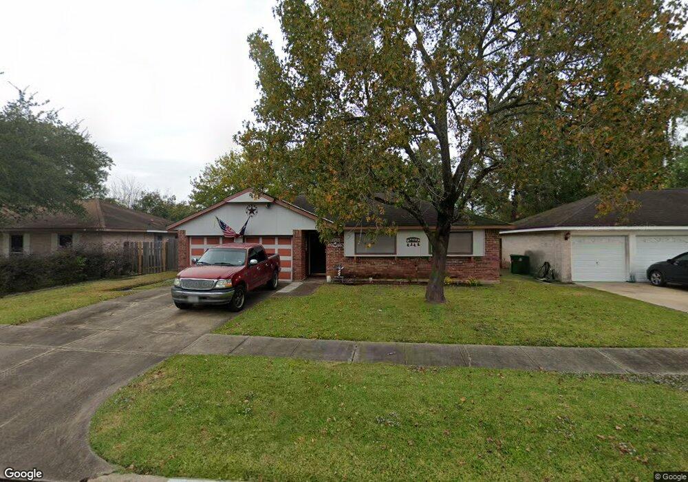 10519 Kirkhill Dr, Houston, TX 77089 - photo 1