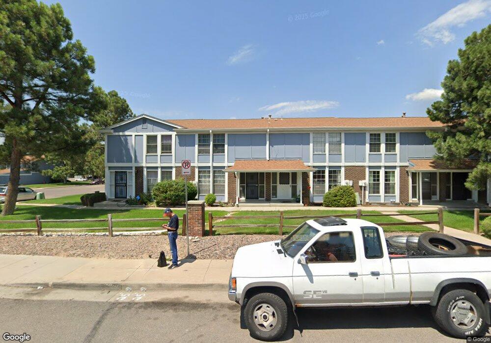 113 Paris Cir, Aurora, CO 80011 - photo 1