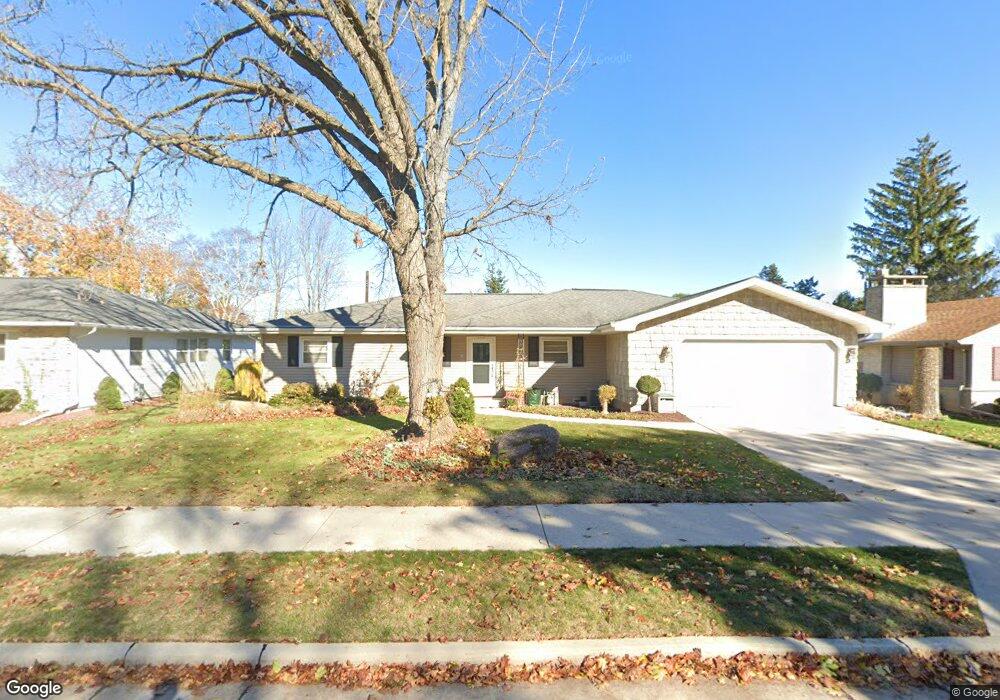 2116 Granger Rd, Manitowoc, WI 54220 - photo 1