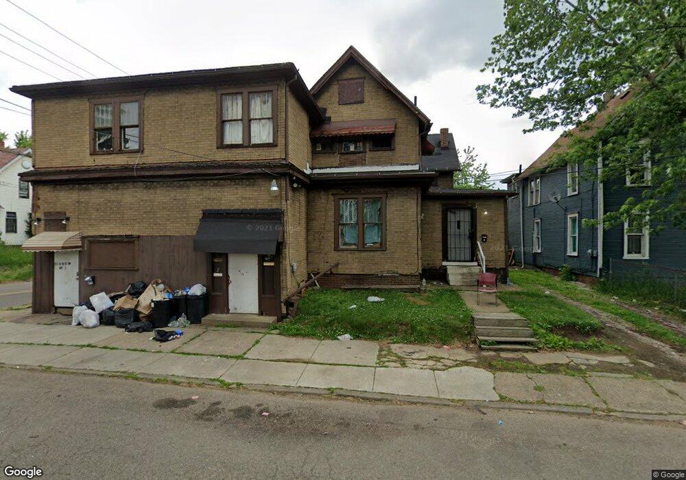 827 10th St NW, Canton, OH 44703 - photo 1