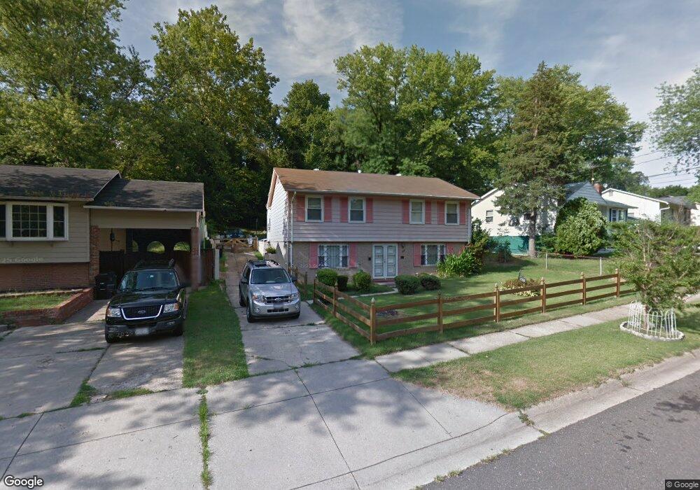 7006 Valley Park Rd, Capitol Heights, MD 20743 - photo 1