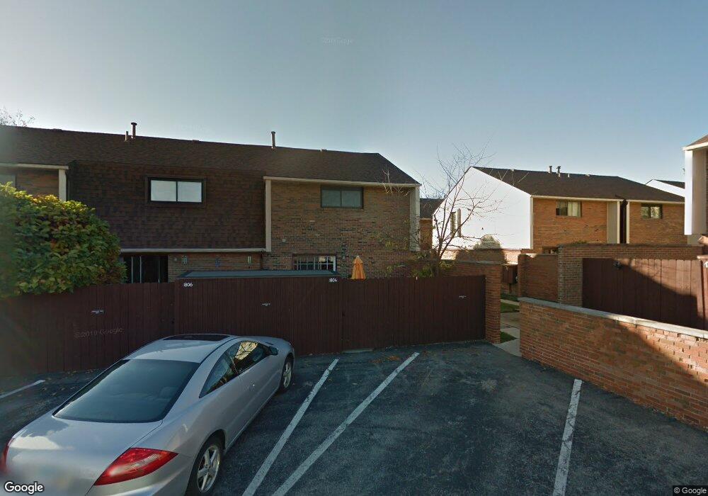 1804 Willoway Cir S unit 1804, Columbus, OH 43220 - photo 1