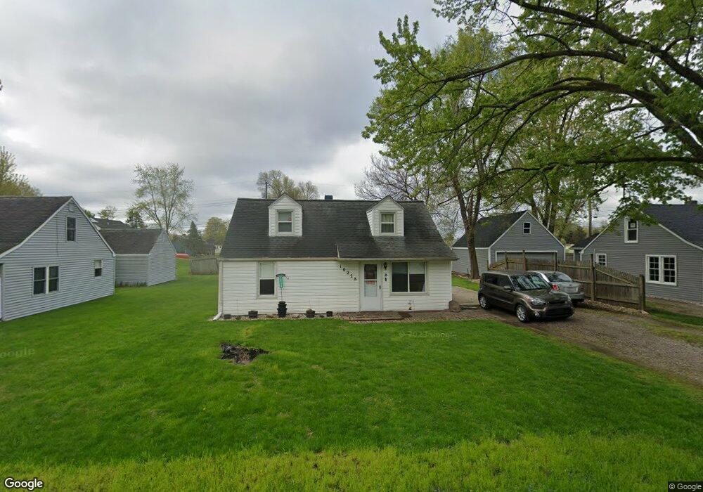 10228 Mildred Ave, Leo, IN 46765 - photo 1