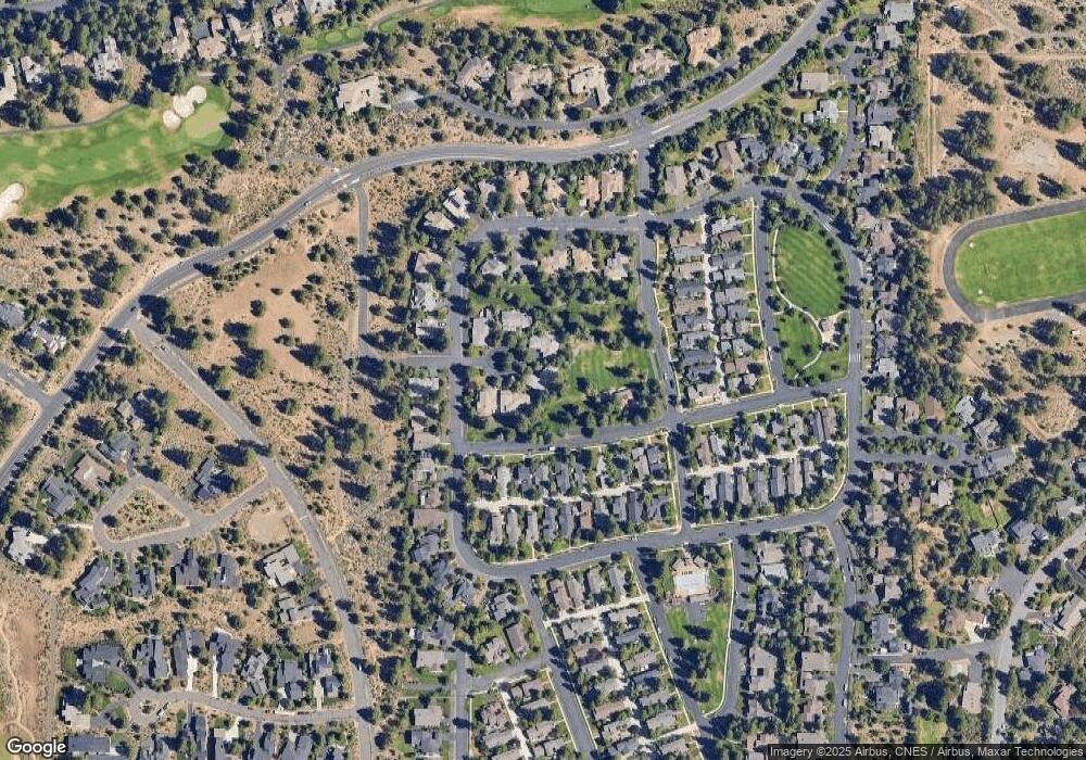 19519 Todd Lake Ct, Bend, OR 97702 - photo 1