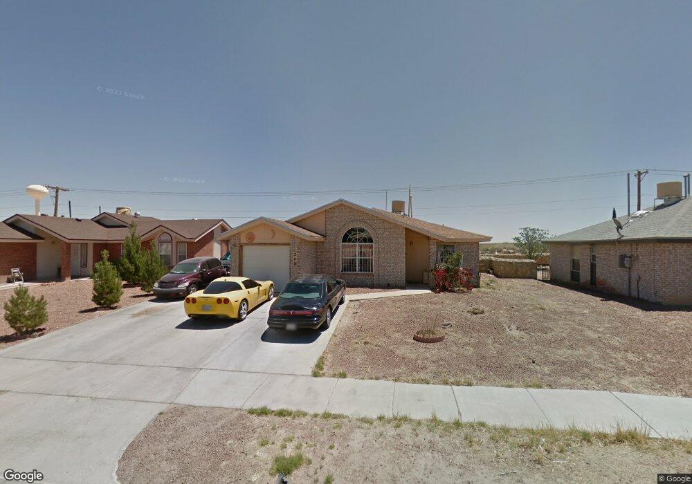 208 Tierra Linda Dr, Horizon City, TX 79928 - photo 1