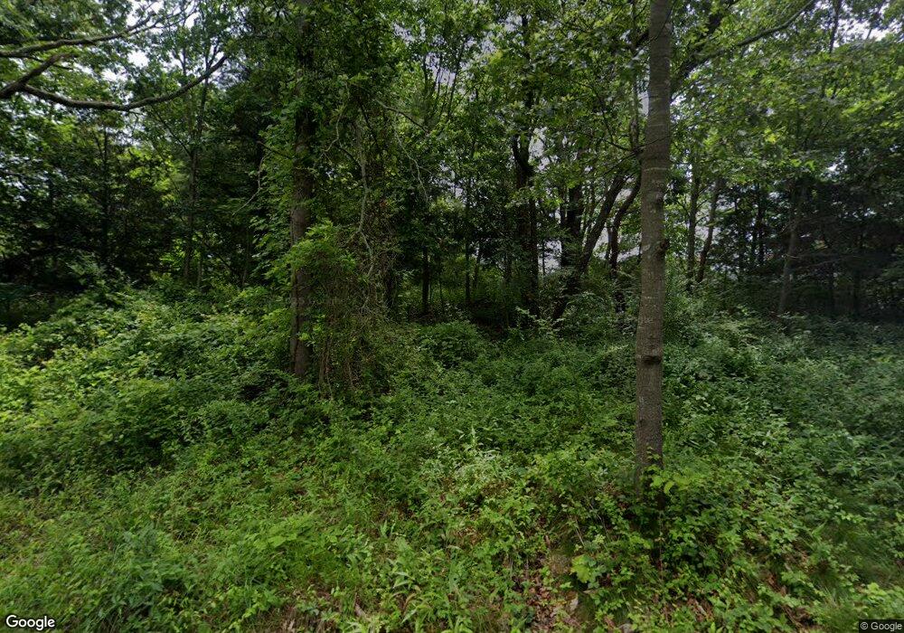 118 Cart Rd, New Haven, CT 06512 - photo 1