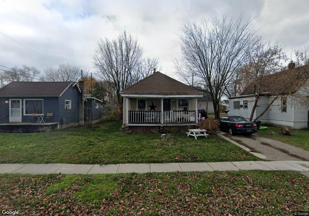 811 13th St, Port Huron, MI 48060 - photo 1