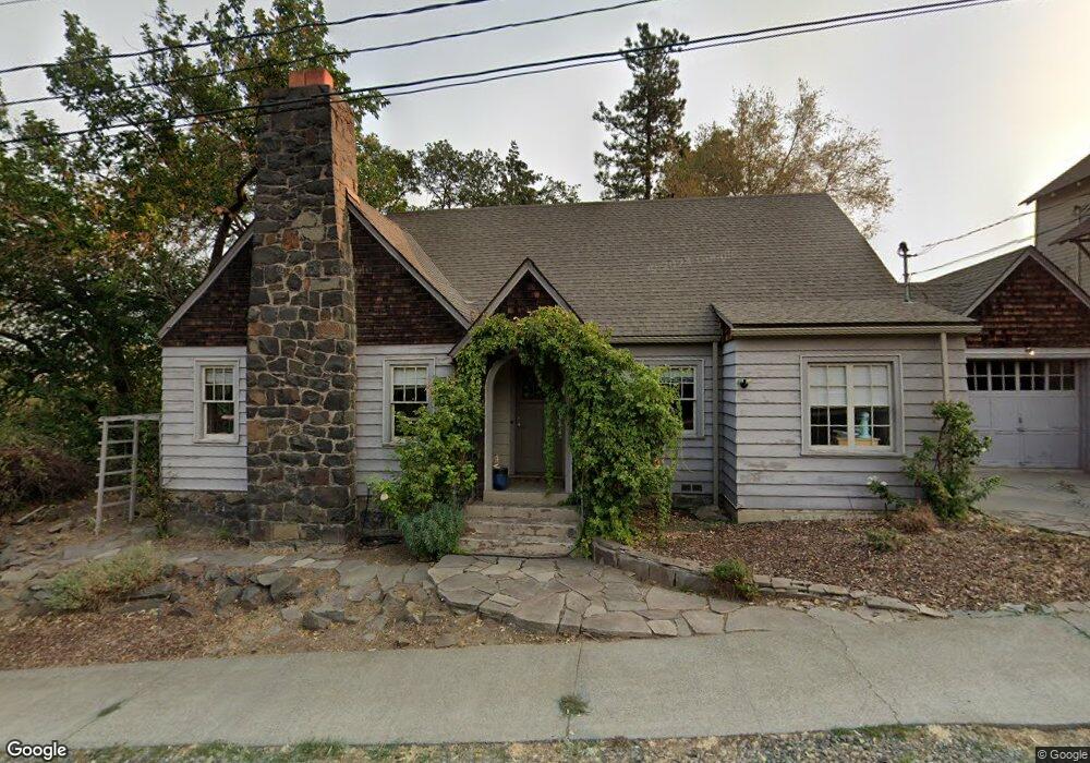 509 W 6th St, the Dalles, OR 97058 - photo 1