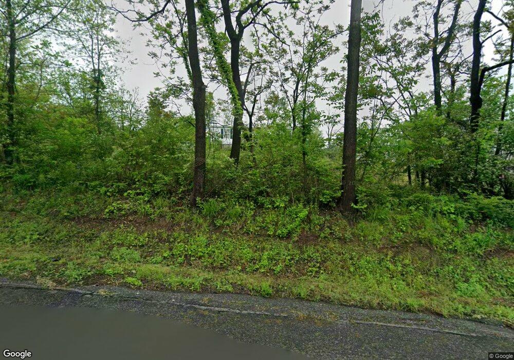 102 Washington Rd, Bechtelsville, PA 19505 - photo 1