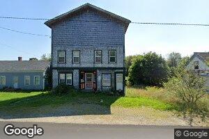 64 Washington St, Lubec, ME 04652