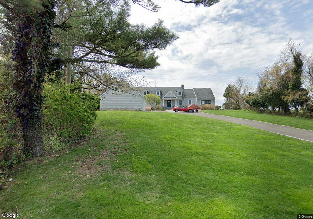 1142 Prospect Dr, Stratford, CT 06615 - photo 1