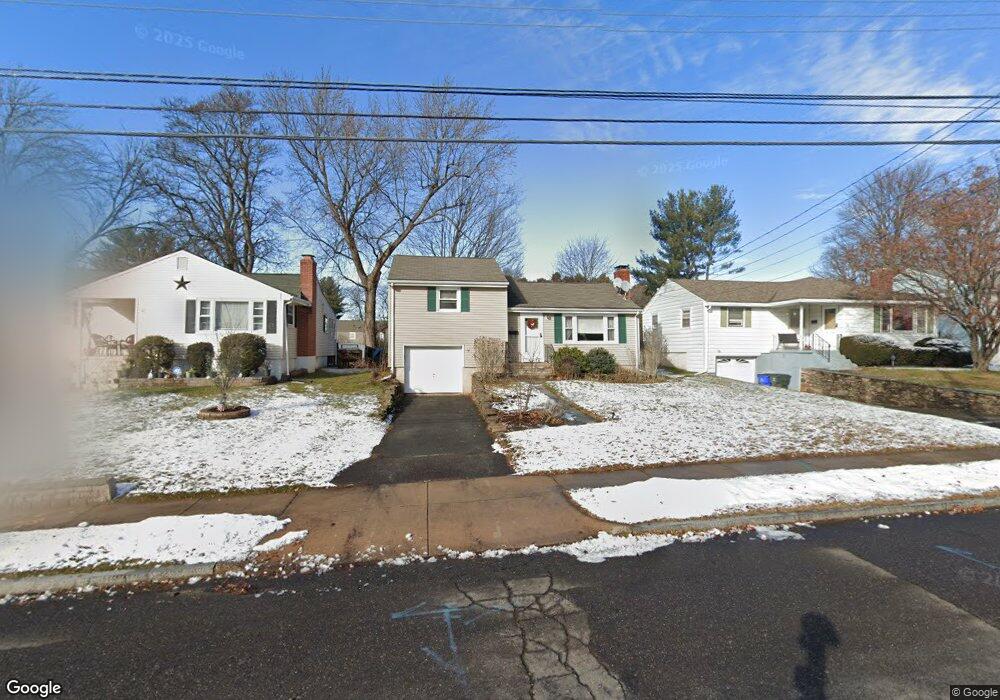 44 Clarendon Ave, West Hartford, CT 06110 - photo 1