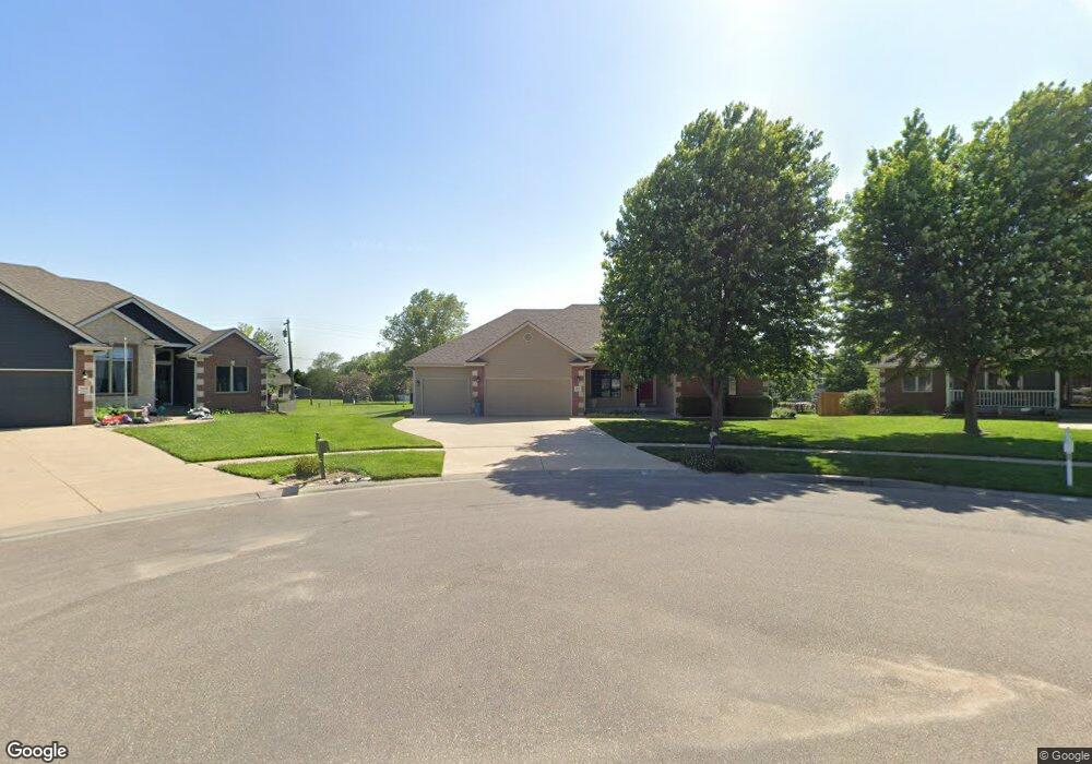2635 SW Chauncey Ct, Topeka, KS 66614 - photo 1