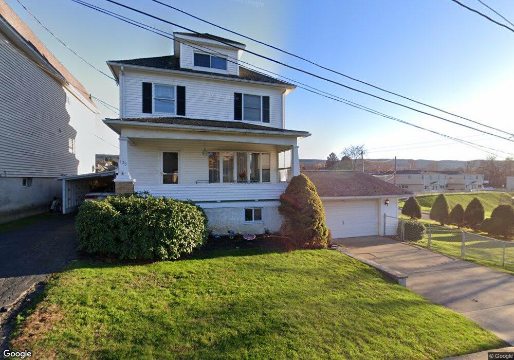 125 W Field St, Nanticoke, PA 18634 - photo 1