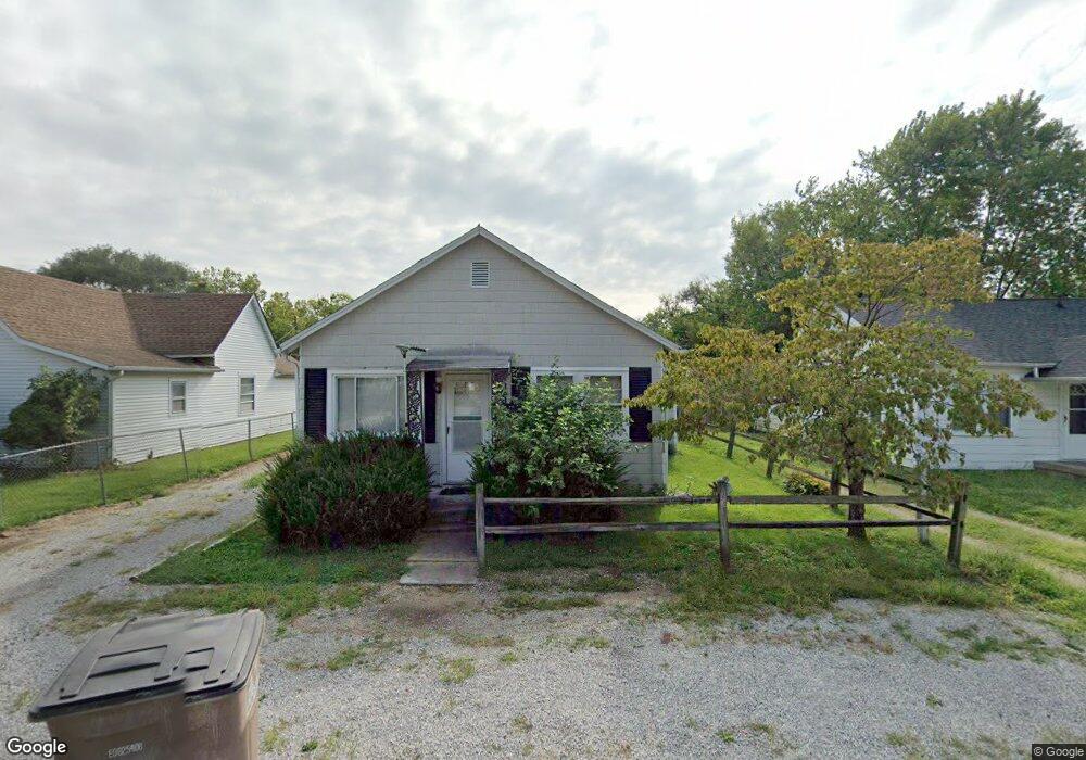 341 Hege Ave, Columbus, IN 47201 - photo 1