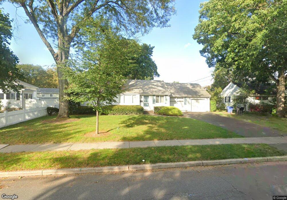 89 Crain Rd, Paramus, NJ 07652 - photo 1