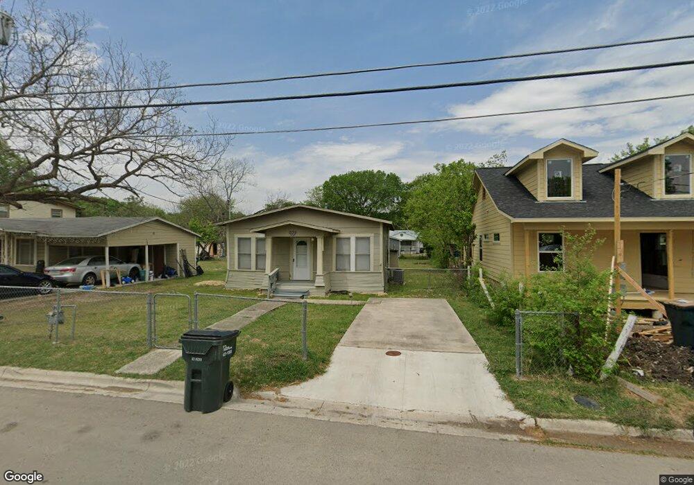209 Durango St, San Marcos, TX 78666 - photo 1