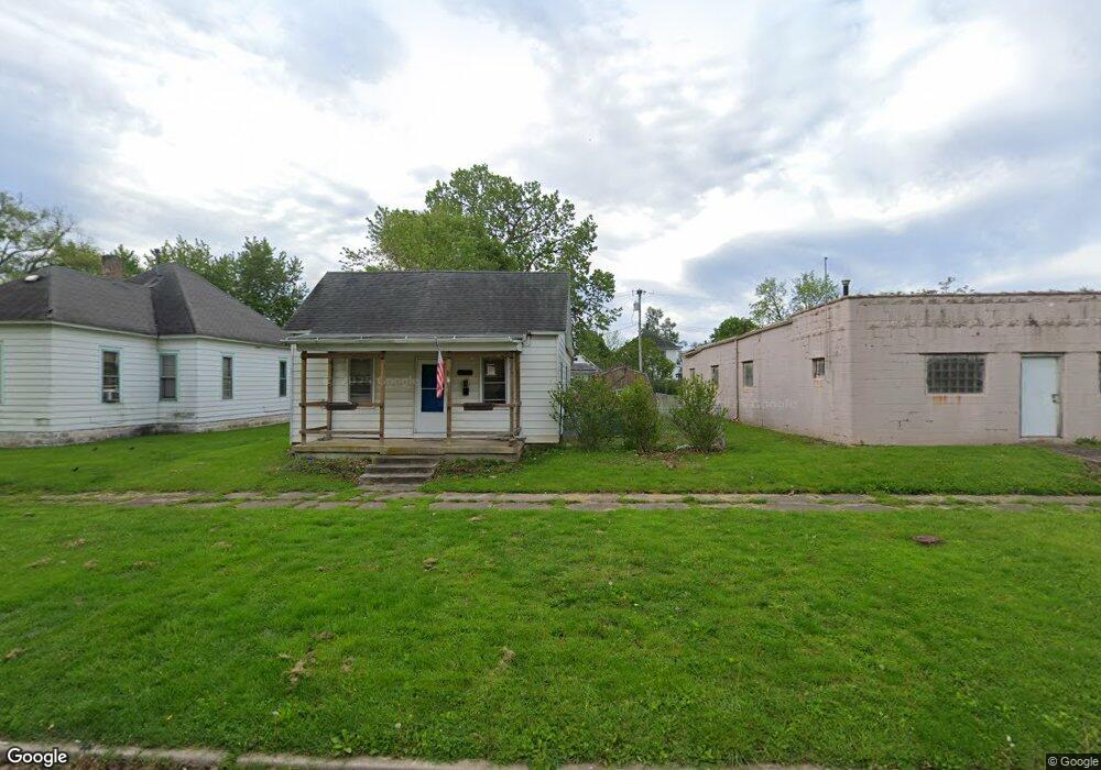 1107 Shelby Ave, Mattoon, IL 61938 - photo 1