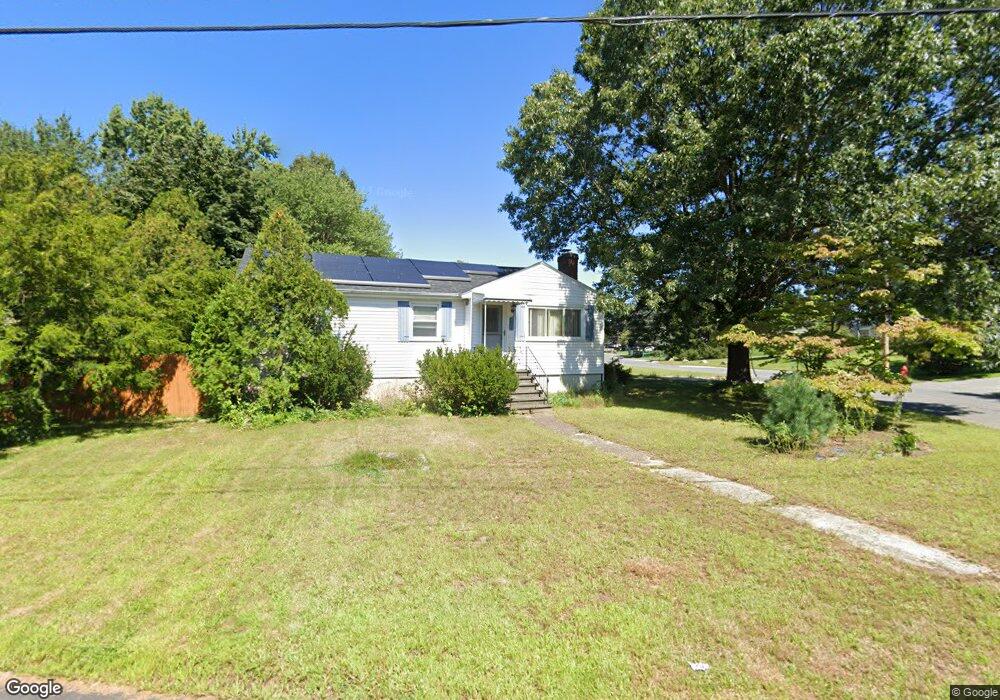 424 Caroline Dr, Bellingham, MA 02019 - photo 1