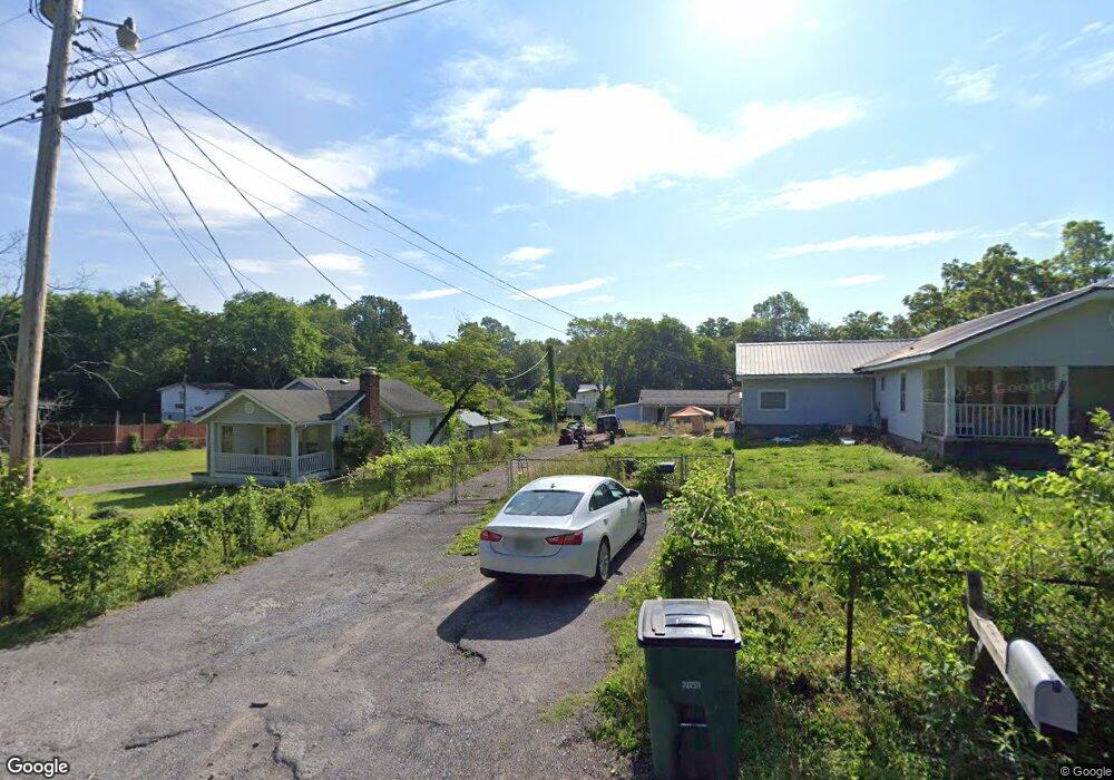 70 E Pine St, Rossville, GA 30741 - photo 1