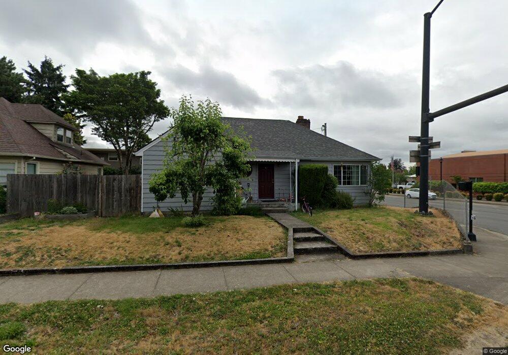 202 N College St, Newberg, OR 97132 - photo 1