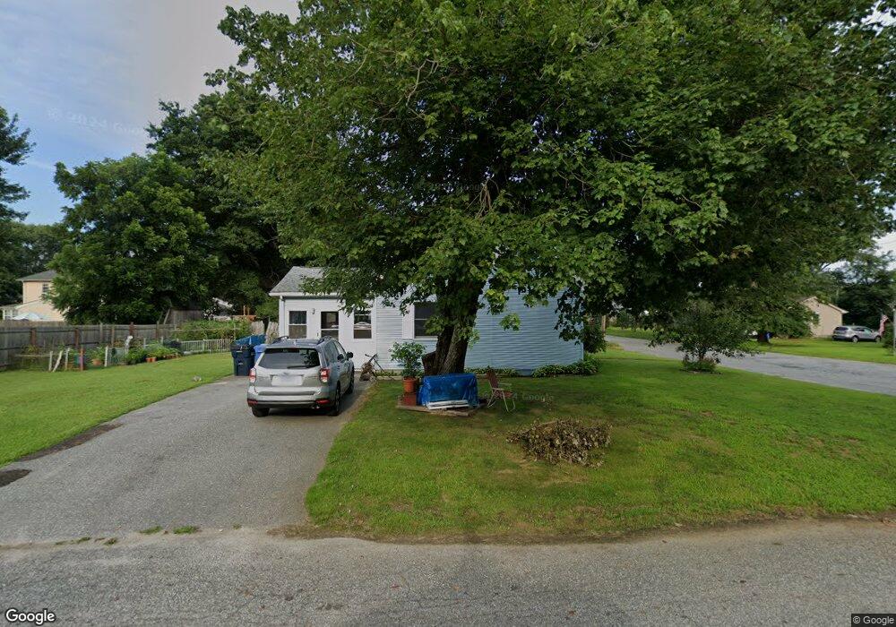 54 Chestnut St, Danielson, CT 06239 - photo 1