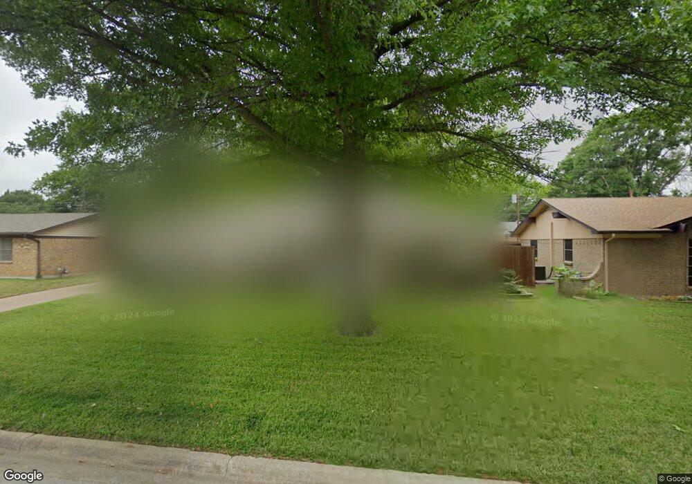 1425 Simpson Dr, Hurst, TX 76053 - photo 1