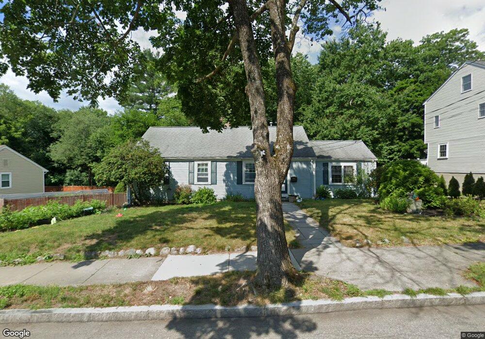 241 Woodcliff Rd, Newton Highlands, MA 02461 - photo 1