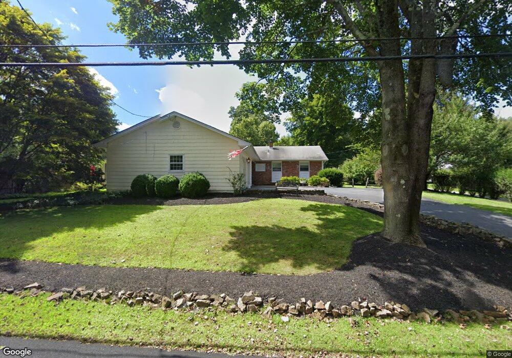 4 Hillcrest Ave, Mendham, NJ 07945 - photo 1