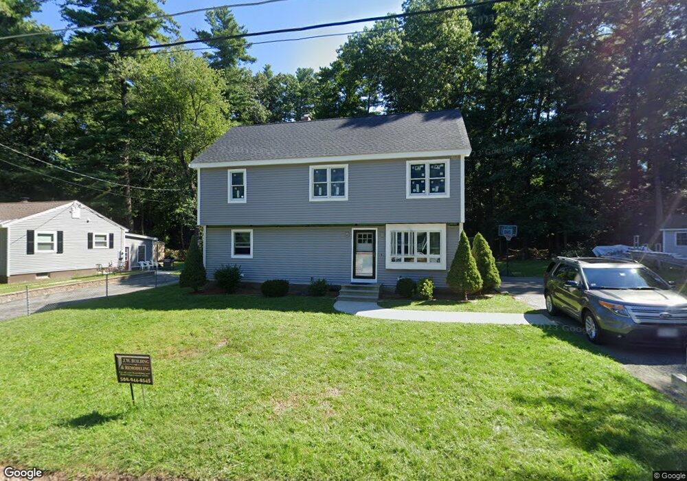 34 Pinehaven Dr, Northborough, MA 01532 - photo 1