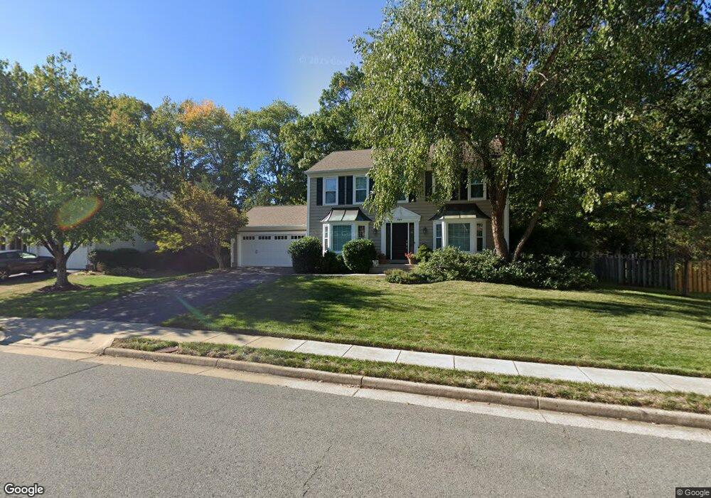 4941 Edge Rock Dr, Chantilly, VA 20151 - photo 1